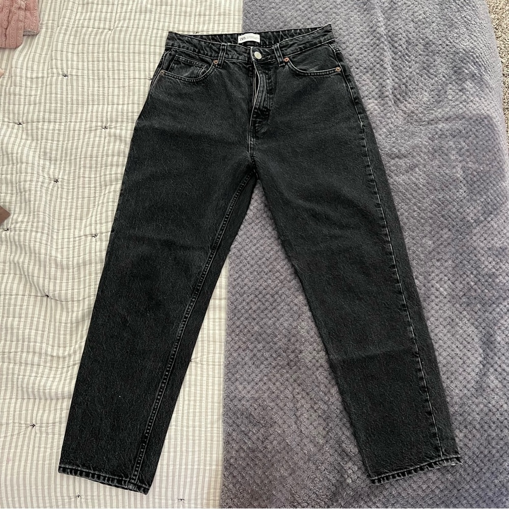 Zara Black High Waist Mom Jeans